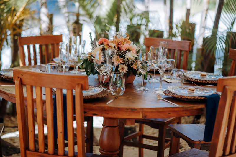 Pobre Juan Brasília disponibiliza ambientes do restaurante para diversos tipos de eventos. Unindo a alta gastronomia com um ambiente sofisticado e aconchegante, a casa oferece as condições perfeitas para receber confraternizações e reuniões